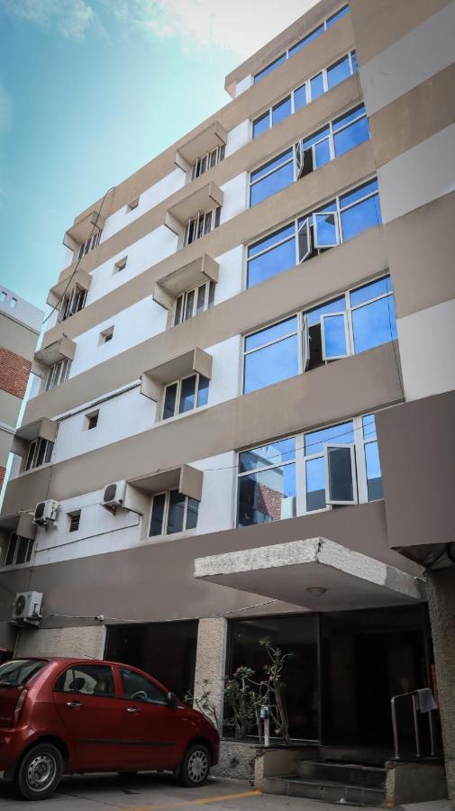 Hotel Aarathy مادوراي المظهر الخارجي الصورة